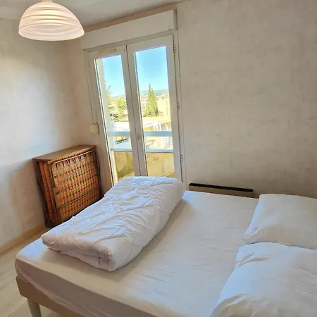 Apartamento Comfortable And Pleasant With Balcony *