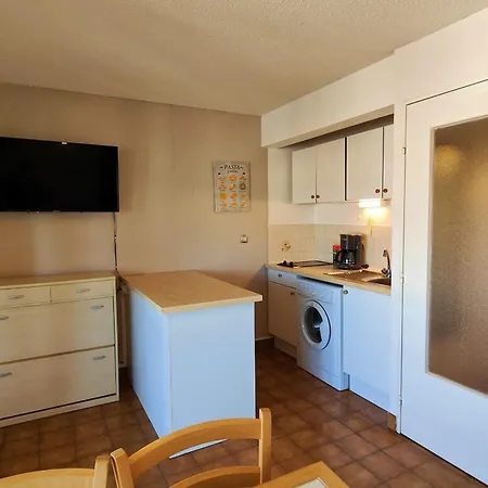 Comfortable And Pleasant With Balcony * Saint-Raphael (Var)